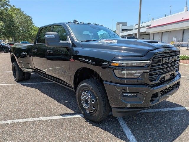 2025 RAM Ram 3500 RAM 3500 LARAMIE CREW CAB 4X4 8 BOX