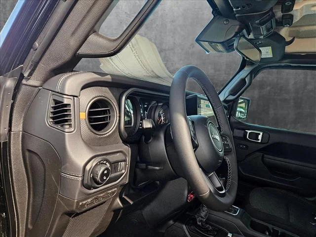 2025 Jeep Gladiator GLADIATOR MOJAVE 4X4