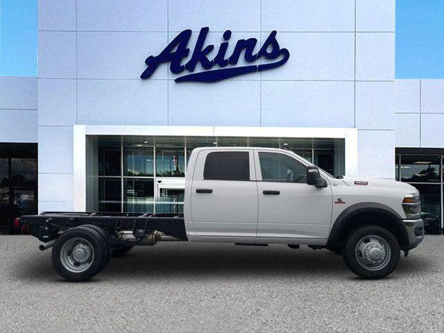 2025 RAM Ram 4500 Chassis Cab RAM 4500 TRADESMAN CHASSIS CREW CAB 4X4 84 CA 2025 RAM Ram 4500 Chassis Cab RAM 4500 TRADESMAN CHASSIS CREW CAB 4X4 84 CA