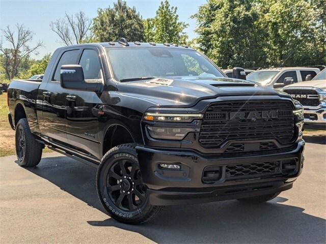 2025 RAM Ram 2500 RAM 2500 LARAMIE MEGA CAB 4X4 64 BOX