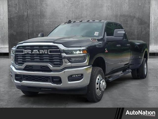 2025 RAM Ram 3500 RAM 3500 TRADESMAN CREW CAB 4X4 8 BOX