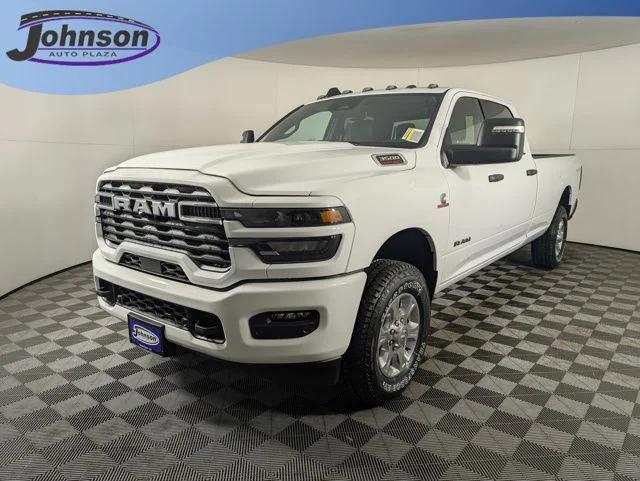 2025 RAM Ram 3500 RAM 3500 BIG HORN CREW CAB 4X4 8 BOX