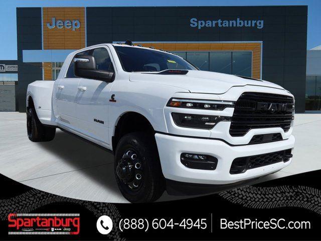 2025 RAM Ram 3500 RAM 3500 LARAMIE MEGA CAB 4X4 64 BOX