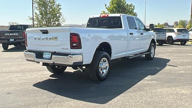 2025 RAM Ram 3500 RAM 3500 TRADESMAN CREW CAB 4X4 8 BOX