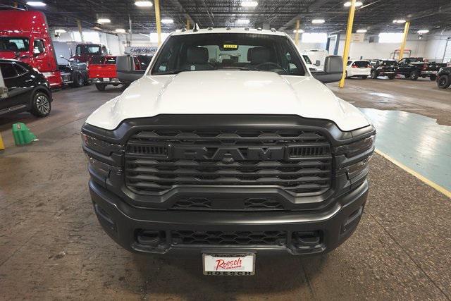 2025 RAM Ram 3500 RAM 3500 TRADESMAN CREW CAB 4X4 8 BOX
