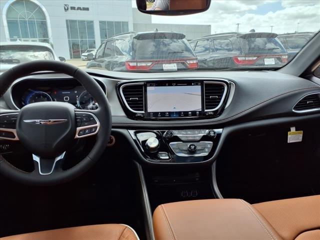 2025 Chrysler Pacifica PACIFICA PINNACLE