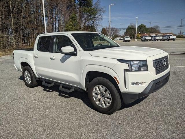 2022 Nissan Frontier Crew Cab SV 4x4