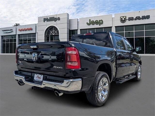 2020 RAM 1500 Big Horn Crew Cab 4x4 57 Box