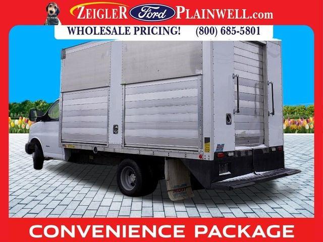2015 Chevrolet Express Cutaway 4500