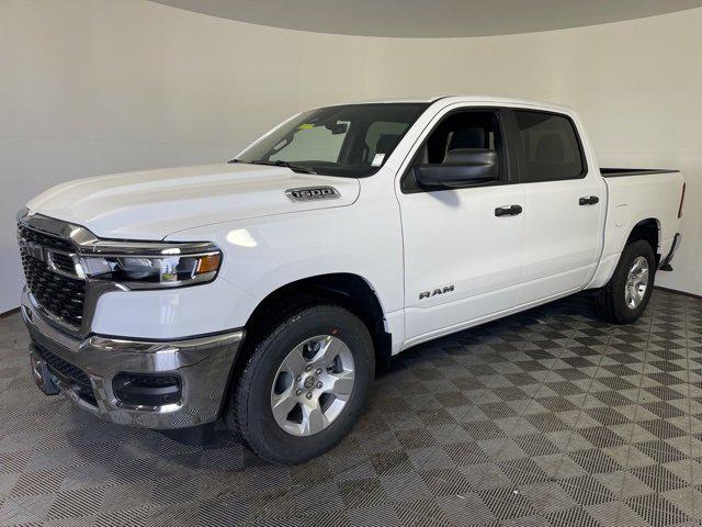 2025 RAM Ram 1500 RAM 1500 TRADESMAN CREW CAB 4X4 57 BOX 2025 RAM Ram 1500 RAM 1500 TRADESMAN CREW CAB 4X4 57 BOX