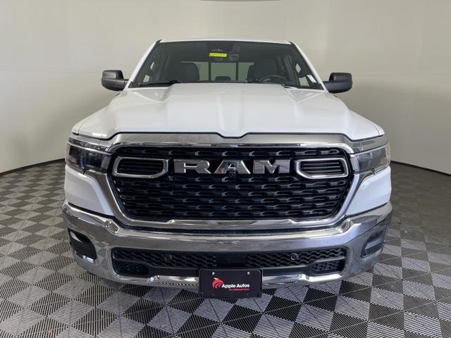 2025 RAM Ram 1500 RAM 1500 TRADESMAN CREW CAB 4X4 57 BOX