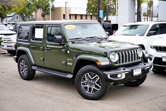 2024 Jeep Wrangler 4-Door Sahara