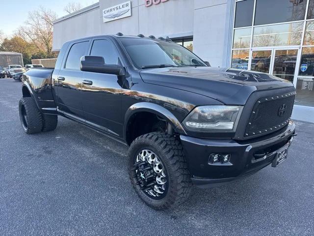 2018 RAM 3500 Limited Mega Cab 4x4 64 Box