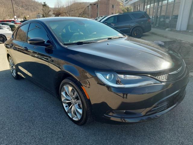 2016 Chrysler 200 S