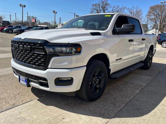 2025 RAM Ram 1500 RAM 1500 TRADESMAN CREW CAB 4X4 57 BOX