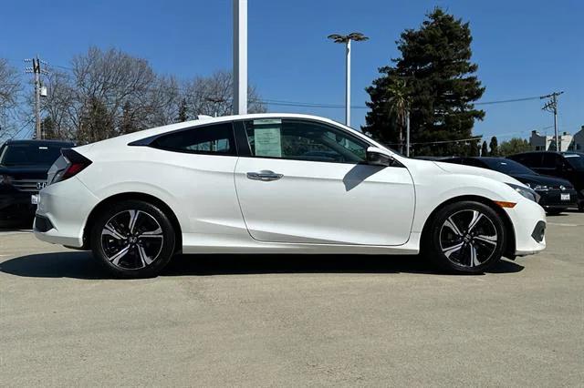 2017 Honda Civic Touring