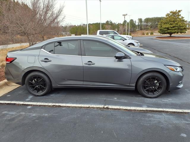 2022 Nissan Sentra SV Xtronic CVT