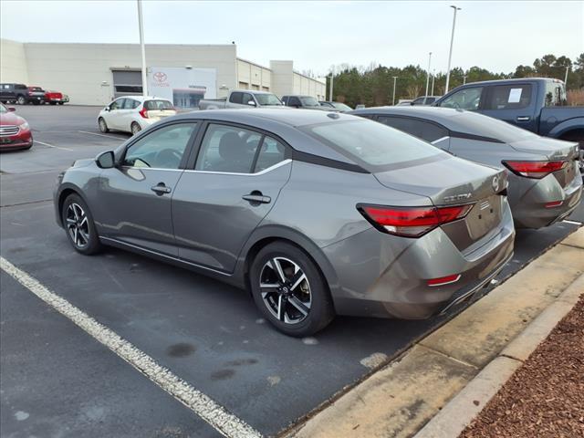 2024 Nissan Sentra SV Xtronic CVT