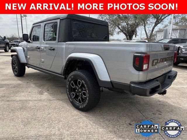 2021 Jeep Gladiator Willys 4x4