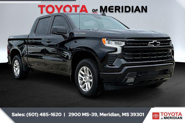 2022 Chevrolet Silverado 1500 4WD Crew Cab Short Bed RST