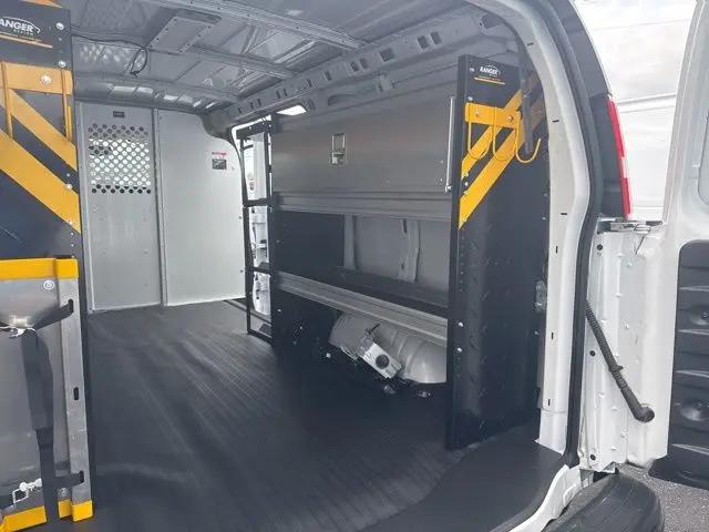2025 Chevrolet Express Cargo Van RWD 2500 Regular Wheelbase WT