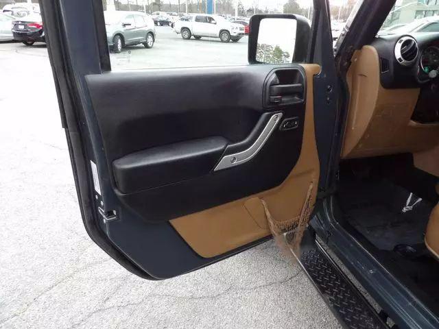 2016 Jeep Wrangler Unlimited Sahara