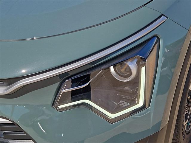 2025 Kia Niro EX