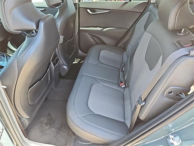 2025 Kia Niro EX