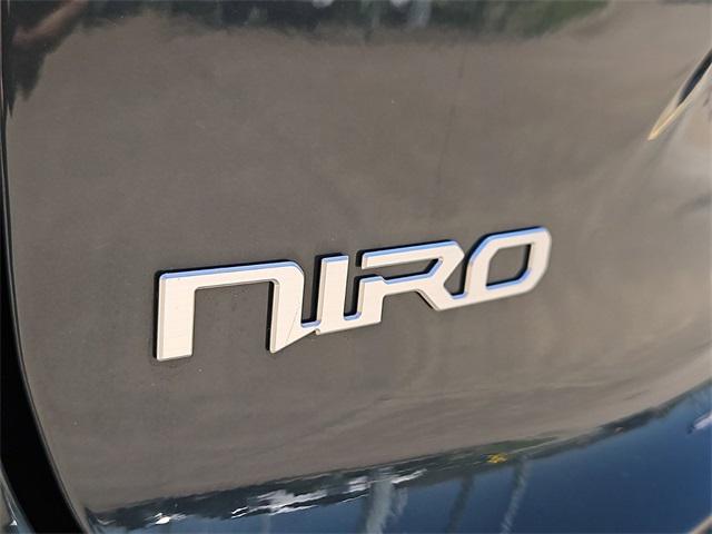 2025 Kia Niro EX
