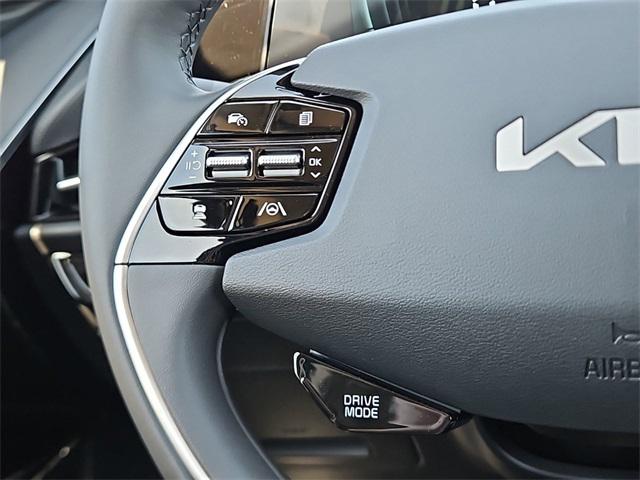 2025 Kia Niro EX