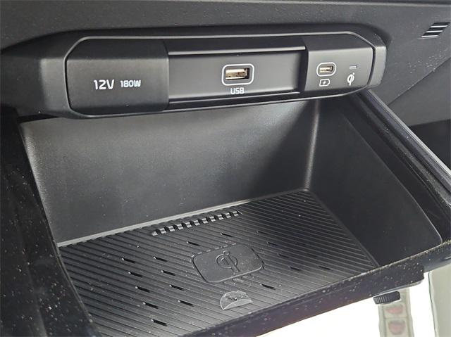 2025 Kia Niro EX