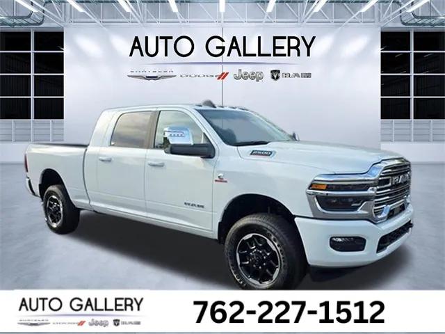 2025 RAM Ram 2500 RAM 2500 LARAMIE MEGA CAB 4X4 64 BOX