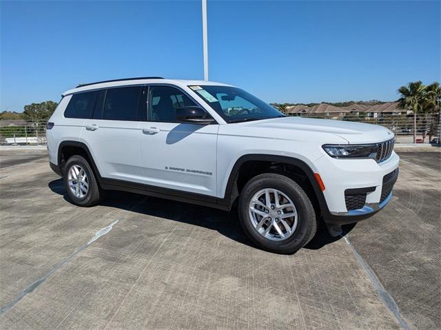 2025 Jeep Grand Cherokee GRAND CHEROKEE LAREDO X 4X2