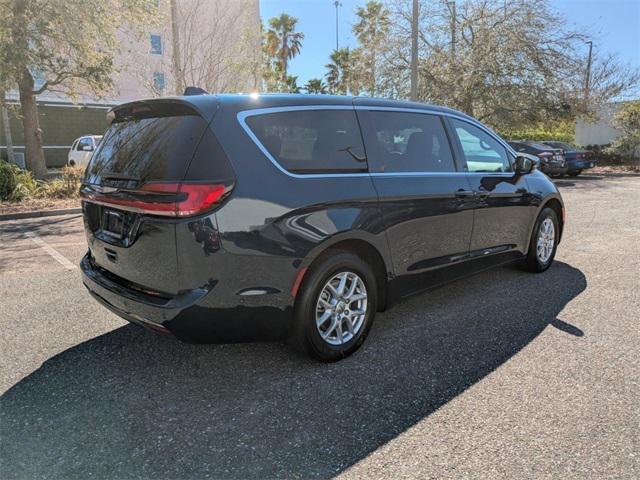 2025 Chrysler Pacifica PACIFICA SELECT