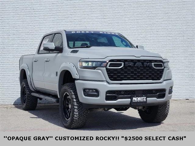 2025 RAM Ram 1500 RAM 1500 BIG HORN CREW CAB 4X4 57 BOX