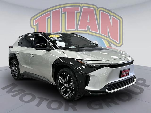 2023 Toyota bZ4X Limited [0]