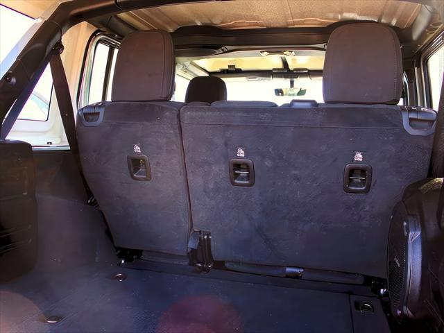 2023 Jeep Wrangler 4-Door Sahara