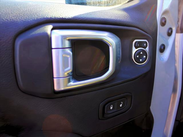 2023 Jeep Wrangler 4-Door Sahara