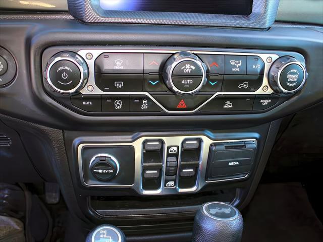 2023 Jeep Wrangler 4-Door Sahara