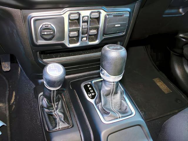 2023 Jeep Wrangler 4-Door Sahara