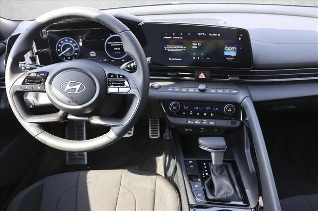 2025 Hyundai Elantra Hybrid SEL Sport