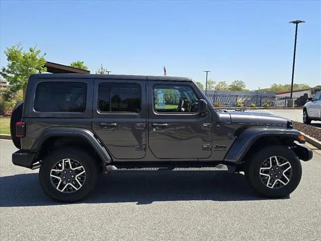 2025 Jeep Wrangler WRANGLER 4-DOOR SAHARA