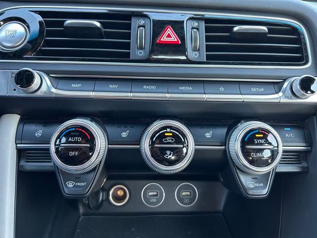 2023 Genesis G70 2.0T AWD