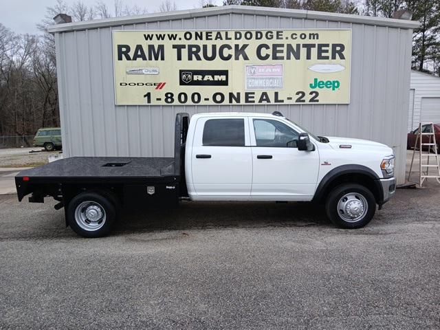 2024 RAM Ram 4500 Chassis Cab RAM 4500 TRADESMAN CHASSIS CREW CAB 4X4 60 CA