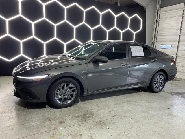 2024 Hyundai Elantra SEL