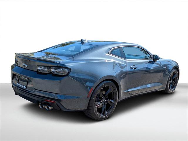 2022 Chevrolet Camaro RWD Coupe LT1