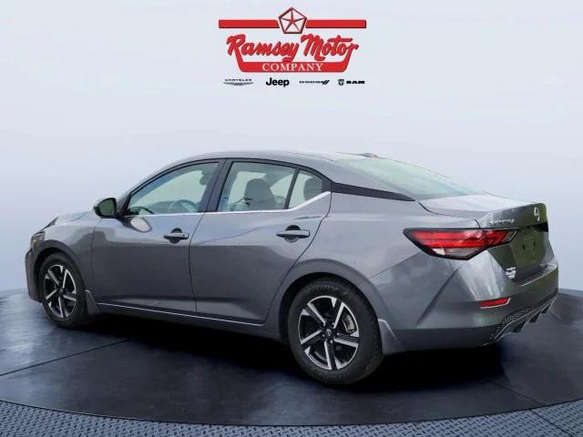 2024 Nissan Sentra SV Xtronic CVT