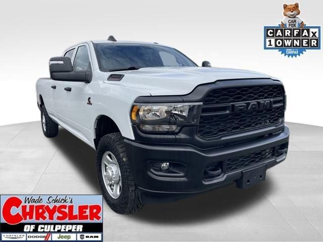 2023 RAM 3500 Tradesman Crew Cab 4x4 8 Box