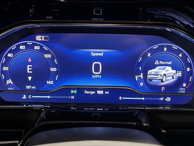 2025 Chevrolet Silverado 1500 2WD Crew Cab Standard Bed LT