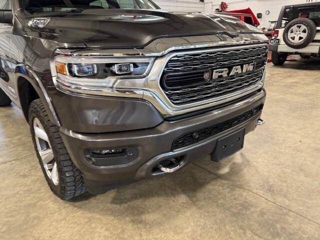 2022 RAM 1500 Limited Crew Cab 4x4 57 Box